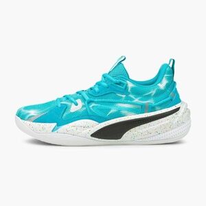 Puma Super Mario Sunshine shoes, youth C6, new with box